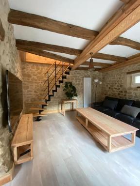 Gîte : La vieille bâtisse. - Housity