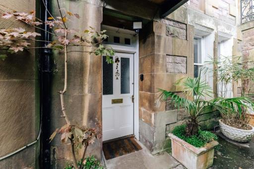 Special Basement Apartment close to the meadows - Housity