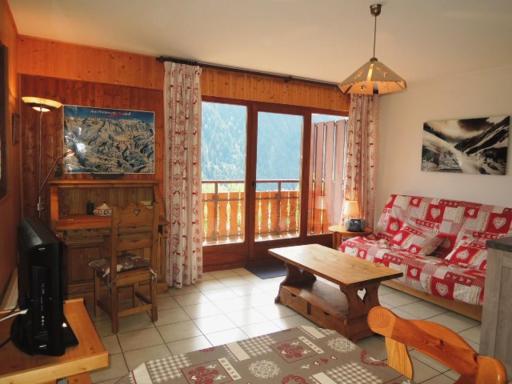 Appartement cosy avec balcon, 2 chambres, parking et wifi à Châtel - FR-1-198-162 - Housity