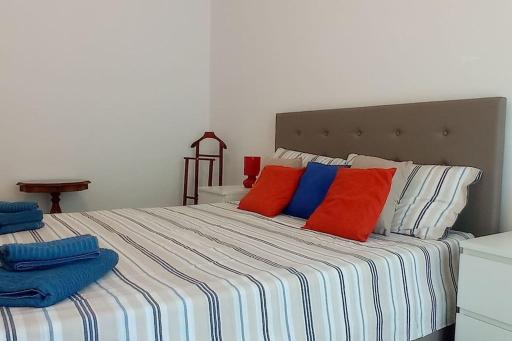 Gala158 - Housity