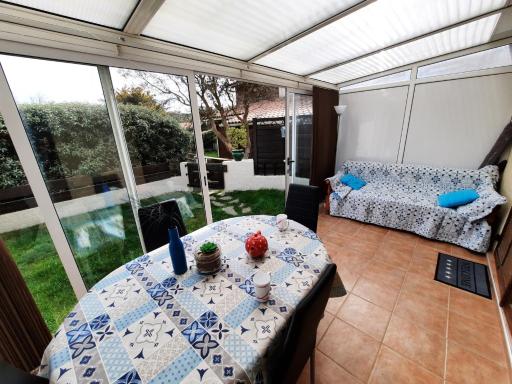 Villa Mitoyenne avec Jardin, Proche Plage à Seignosse, Piscine, Parking Privé et Wifi - FR-1-239-421 - Housity