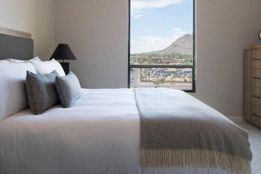 Always Sunny in Scottsdale - Housity