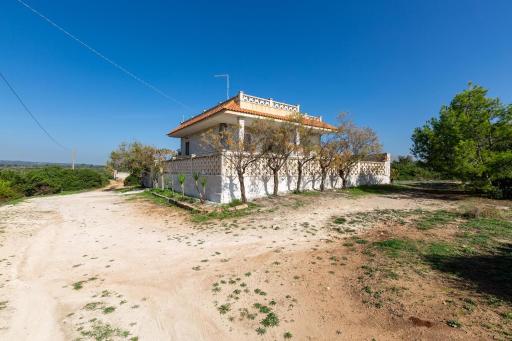 Villa Santina by BarbarHouse - Housity