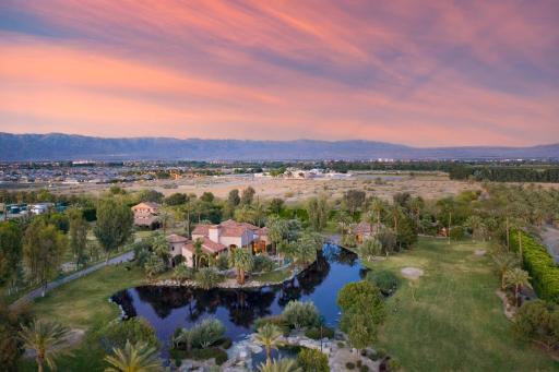 Mirabella by AvantStay 10 Acre Estate w Prvt Lake Waterfall Golf Course Pool - Housity