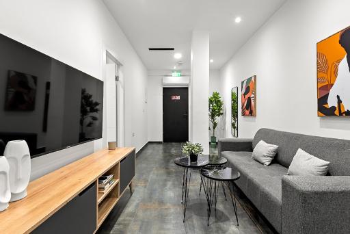 Modern renovated 1 bedroom apartment w Bomb Shelter Central TLV M2 - Housity
