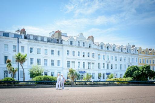 Somerset Hotel - Housity