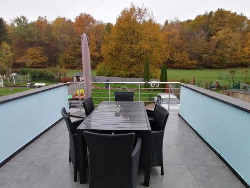 Appartement avec grand balcon - Housity