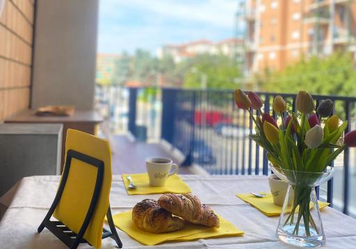 APPARTAMENTO COMFORT e SERVIZI - Casa Gramsci - Housity