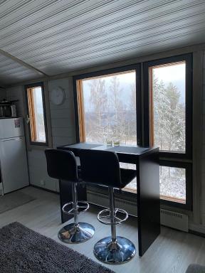 Paritalomökki Lomariihi 4 - Housity