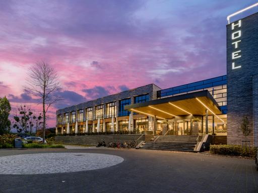 Van der Valk Hotel Heerlen - Housity