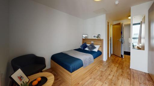 Private Bedrooms and Studios minutes away from Wembley Stadium at Sterling Court - Housity