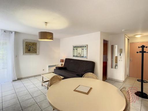 Appart F2 à Lamalou, terrasse, wifi, animaux acceptés, proche centre & thermes - FR-1-451-24 - Housity