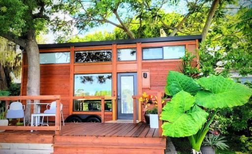 Orlando Lakefront Tiny Houses - Housity