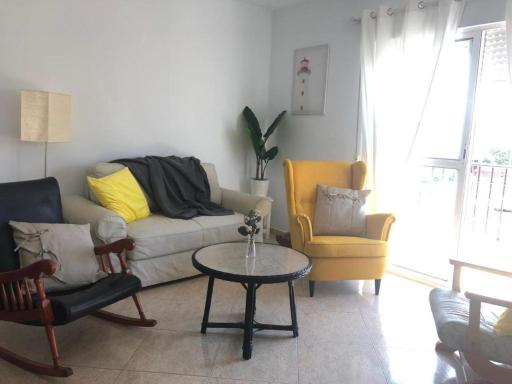 Luminoso Apto Cerca de la Playa en Isla Cristina by Batuecas - Housity