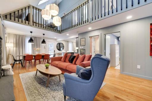 NEW! Cozy Pocono Retreat, Hot Tub, Ski, Fireplace - Housity