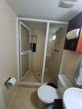 R.1111 Estudio ejecutivo, práctico, en el centro. - Housity