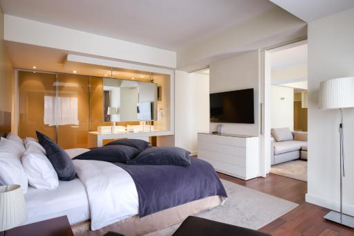 Park Hotel Almaty - Housity