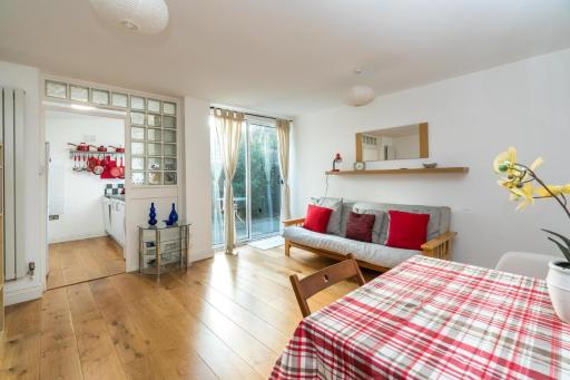 Super 1BD Garden Flat Islington London - Housity
