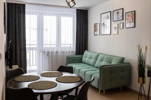 Apartament przy PILECKIEGO 33 - Housity