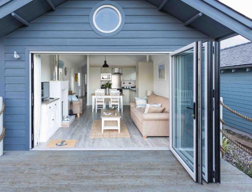 Oreo Shack at The Bay Filey, sleeps 4-5 , pet-free - Housity