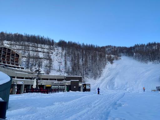 Cervinia Ski In Ski Out - Studio with Terrace - Housity