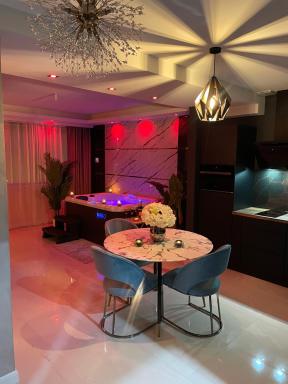 NUITS D'HERMES & Spa - Housity