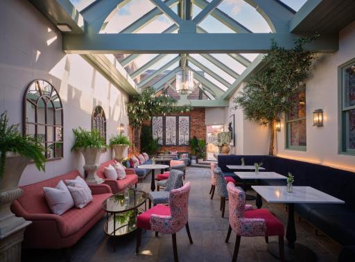 Stanwell House - Housity