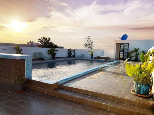 Gorgeous flat with rooftop pool - Housity