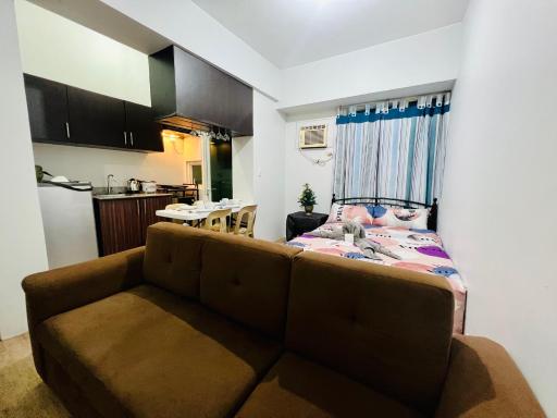 At Home Condo With Free Pool Access - Housity