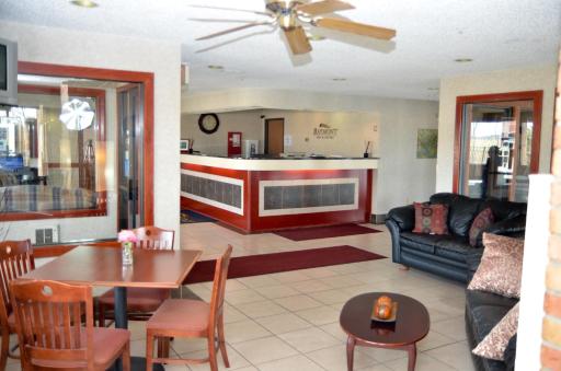 Baymont by Wyndham Port Huron - Housity