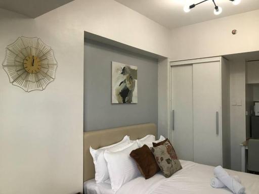 Fully Furnished Studio at Azure North - Housity