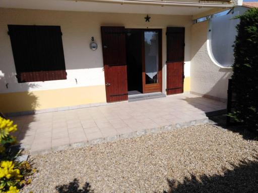 Appartement à 300m de la plage de Nauzan avec terrasse, 5 couchages, animaux acceptés - FR-1-494-79 - Housity