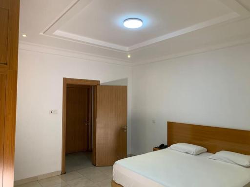 Serviced 3 Bedroom Rental with Pool and Gym - Housity