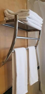 H1-Habitación sublime cama doble luminosa A/C WIFI - Housity