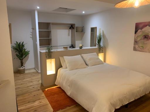 Kris Sweet Home - Housity