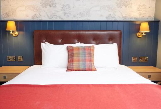 Castle Hotel by Chef & Brewer Collection - Housity