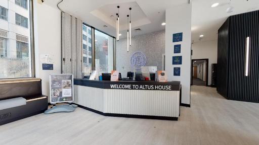 Ensuite Bedrooms with Shared Kitchen and 4 Bed Apartment at Altus House near Leeds City Centre - Housity