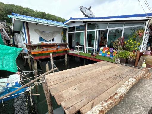 Dutchman Homestay - Housity