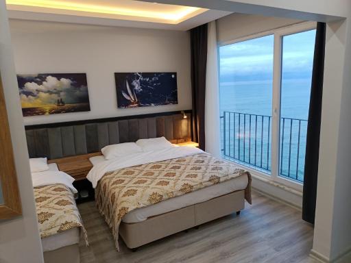 The Marine Hotel - Hizvo
