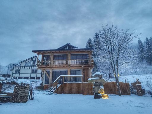 Bâsca Mică-OM Resort - Housity