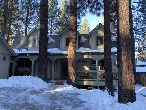 Summit Mountain Lodge - Housity