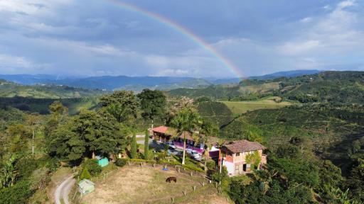 Finca Cafetera Hostal El Cerrito - Housity