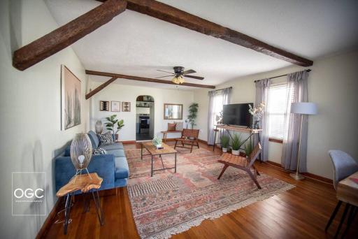 WV Bohemian Bungalow - Housity