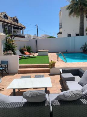 Luxury Villa Los Levitos- San Pedro, Marbella - Housity