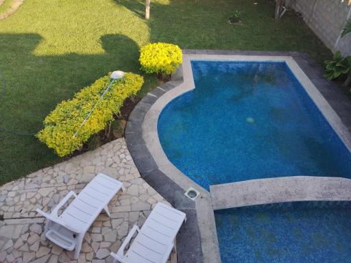 Encantadora casa con alberca - Housity