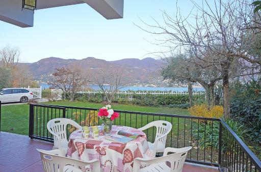 Apt Panna e Fragola - Gardagate - Housity