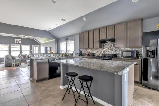 Virtue 3BR Home in Houston-Sugarland-Pearland-Missouri City Area - Housity