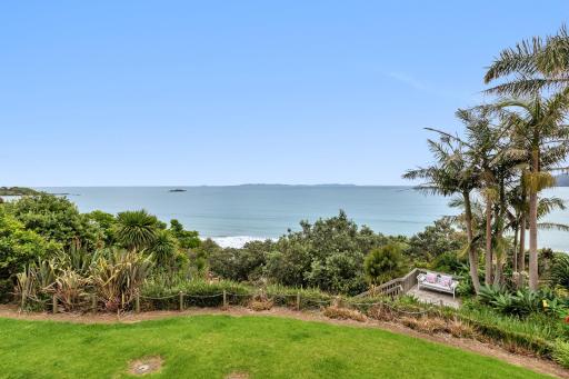 Coopers Sands - Coopers Beach Holiday Home - Housity