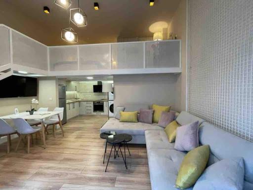 Lovely apartment in Pogradec city with a lake view - Hizvo