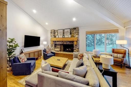 Wonderful Weyyakin Retreat - Housity